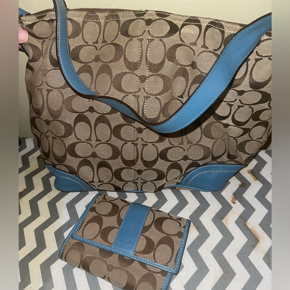 Tan and Teal Medium Coach Bag with Wallet